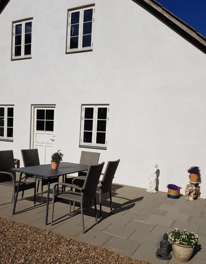 Skovlund Apartments Bredsten  Luaran gambar